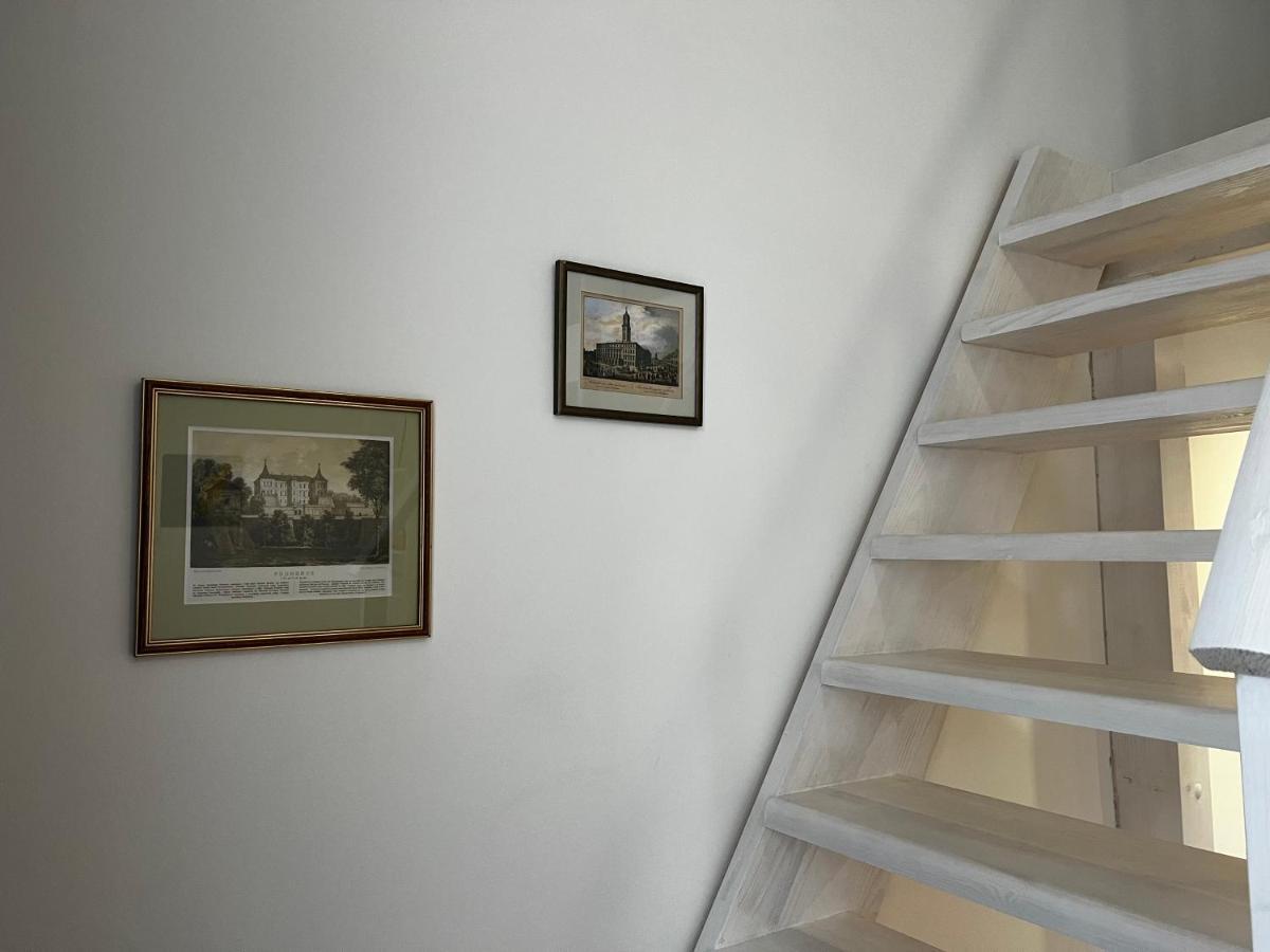 Apartment Lesya Kurbasa リヴィウ エクステリア 写真